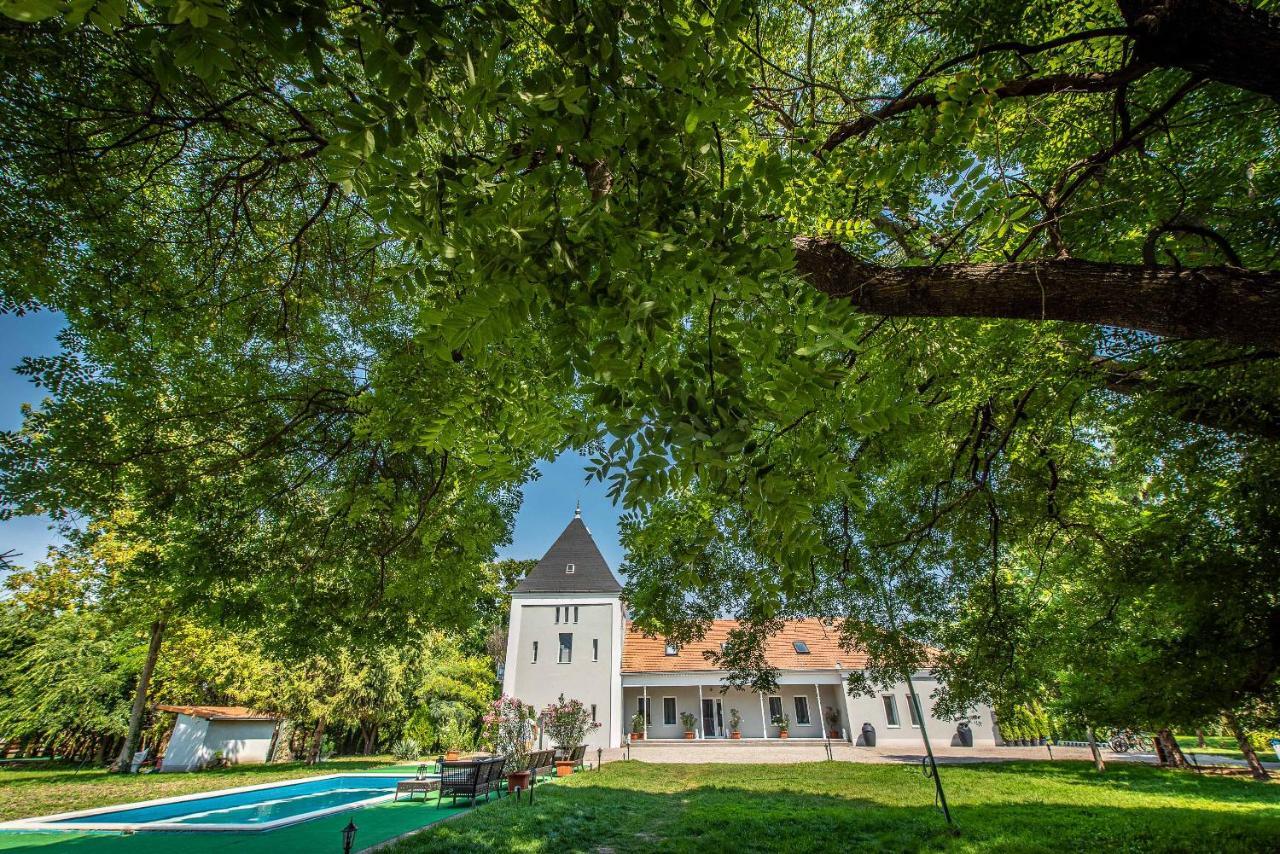 Herczeg Udvarhaz Poroszló Extérieur photo